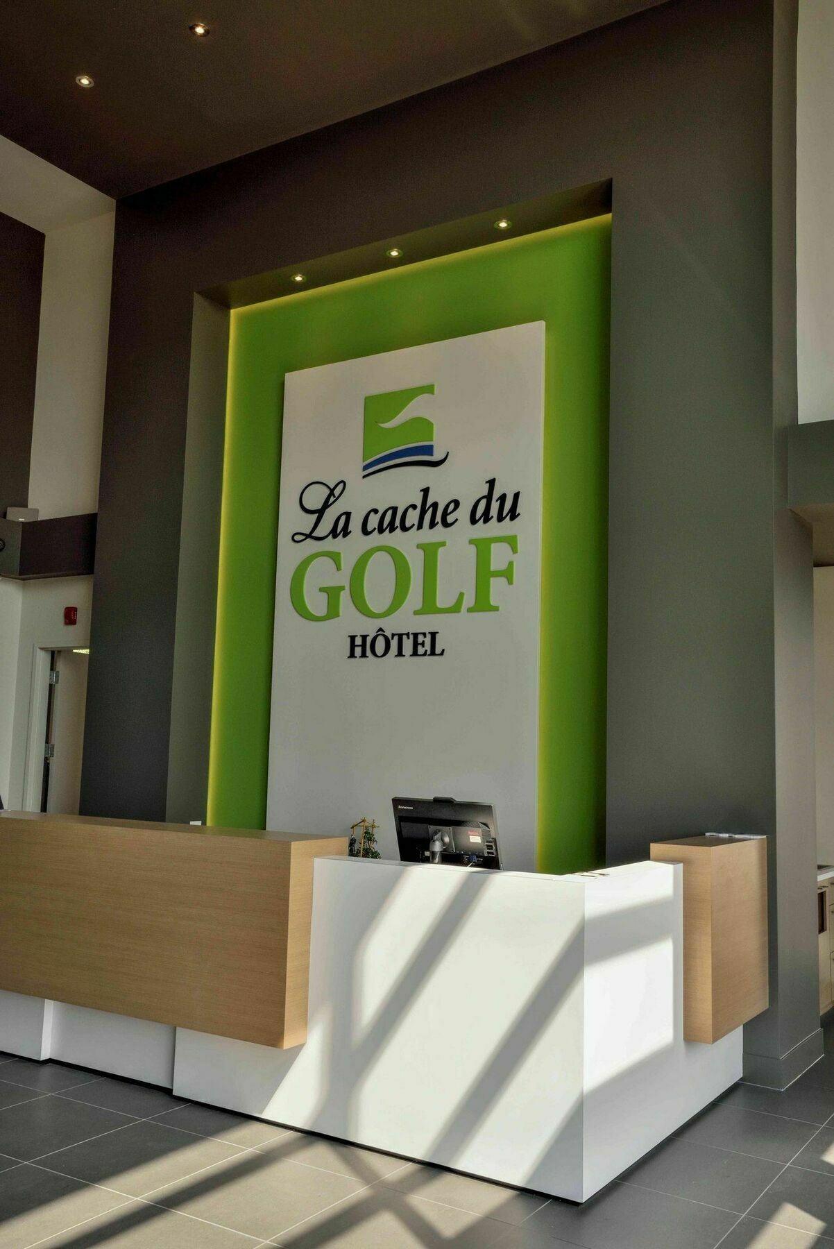 Hotel La Cache Du Golf Beauceville Esterno foto